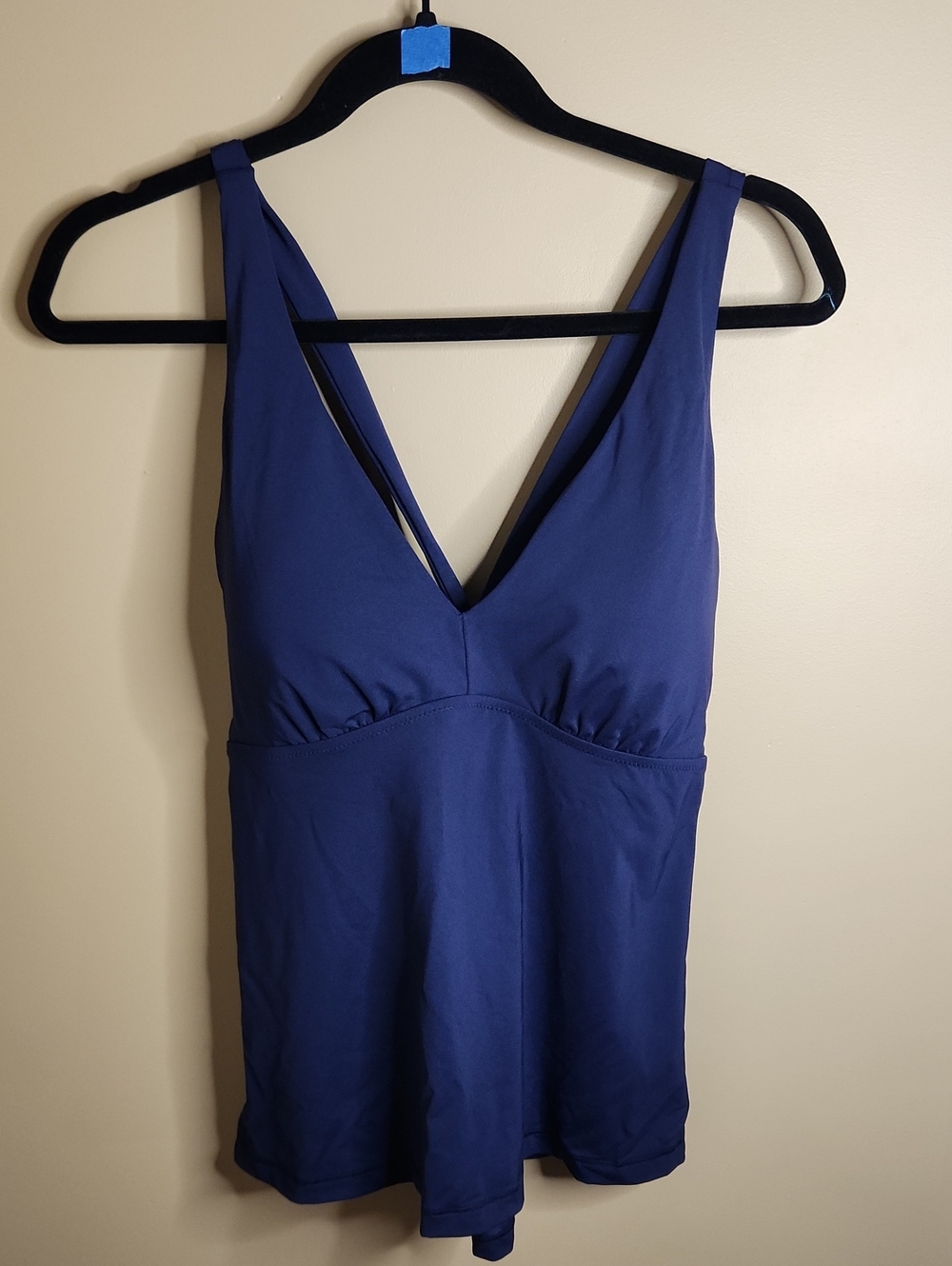 Athleta Plunge Tankini Top D-DD  in Navy. Size L. #531211